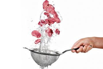 食材配送：開水洗肉致營養成分外流可忽略